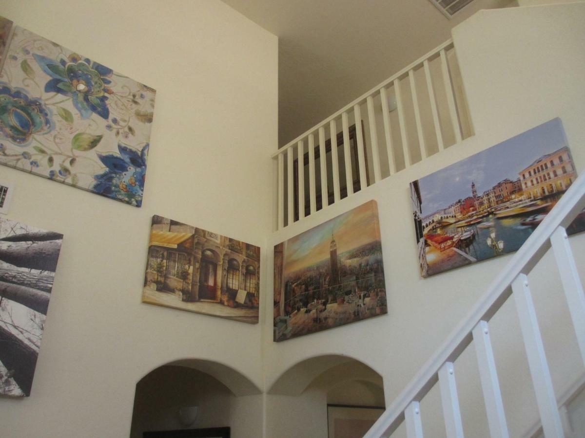 Art Gallery Vacation House Gilbert Exterior photo
